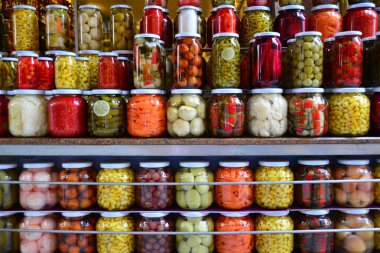 Cam kavanoz turşu sebze