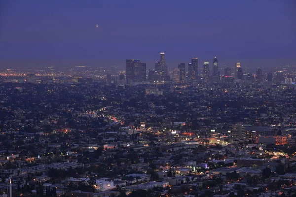 洛杉矶城市在夜间 加利福尼亚州 犹他州 — 图库照片