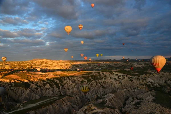 Balony Ogrzane Powietrze Nad Kapadocją Turcja — Zdjęcie stockowe