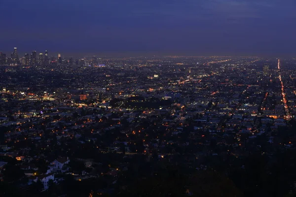 洛杉矶城市在夜间 加利福尼亚州 犹他州 — 图库照片