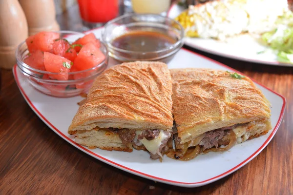 Primer Plano Cena Sobre Mesa —  Fotos de Stock