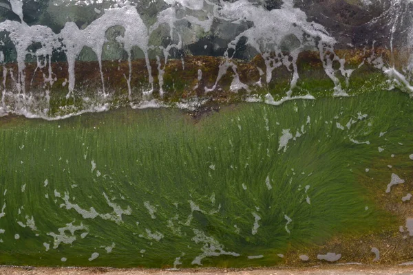 Cascade Dans Eau Avec Étang — Photo