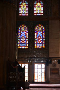 Kilisenin iç görünüm 