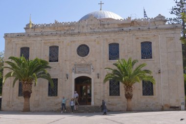 Gündüz Kilise Cephesi  