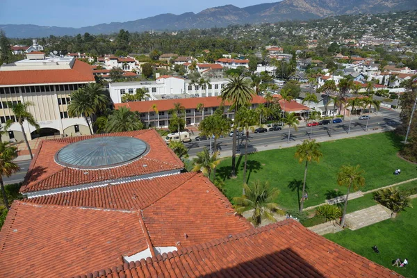 Santa Barbara县法院的空中景观 — 图库照片