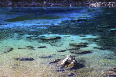 Sichuan Jiuzhaigou Zechawagou Wucai Gölü