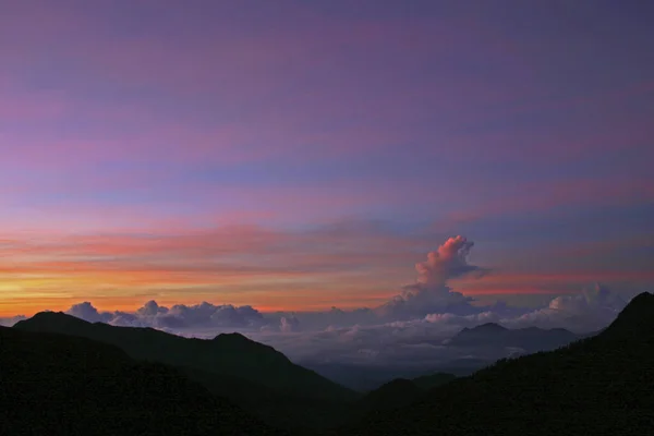 Taiwan Hualien Dawn Caiyun — Fotografia de Stock