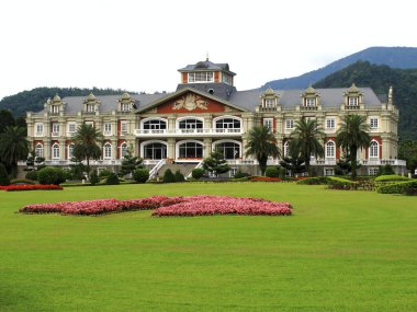 Tayvan Nantou Formosan Yerli Kültür Köyü Avrupa tarzı şato 