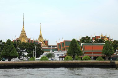 Chao Phraya Nehri üzerindeki tapınaklar Bangkok Tayland