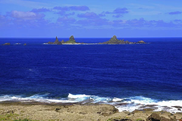 Taitung Lanyu Buque Guerra Costa Roca — Foto de Stock