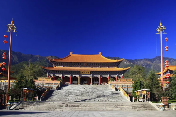 Yunnan Dalí Chongsheng Templo Daxiong Hall —  Fotos de Stock
