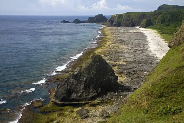Isla Verde Taitung Costa Niutoushan — Foto de Stock