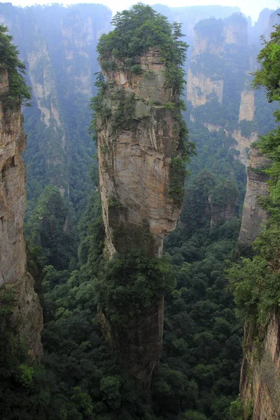 Hunan Zhangjiajie Yuanjiajie Qiankunzhu Shifeng — Stockfoto