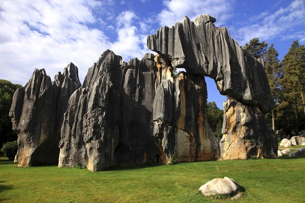 Yunnan Kunming Stein Wald Siebstein — Stockfoto