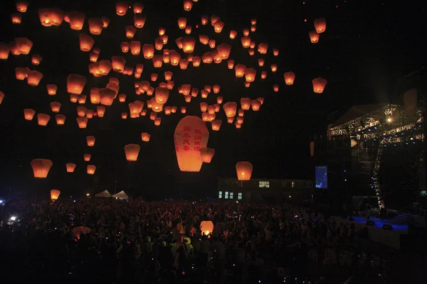 Latarnia Pingxi Lantern Festival — Zdjęcie stockowe