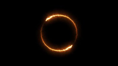 Siyah arka planda ateş çemberi