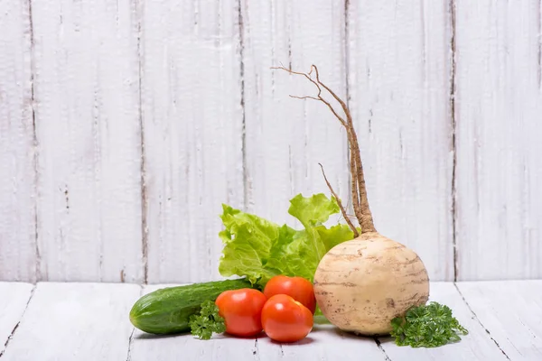 Délicieux Navet Concombre Tomates Persil Ingrédients Sur Une Salade Vitamines — Photo