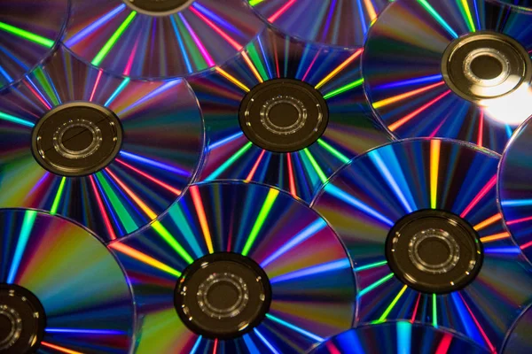 Muchos Discos Compactos Limpios Musicales Con Espectro Colores Del Arco — Foto de Stock