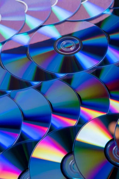 Muchos Discos Compactos Limpios Musicales Con Espectro Colores Del Arco — Foto de Stock
