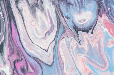 Mavi, beyaz, siyah ve kırmızı tuval üzerine sıvı akrilik güzel arka plan