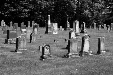 PIGEON HILL QUEBEC CANADA - 06 06 06 2020: Saint Armand Metodist Mezarlığı Rue Des Erables, Pigeon Hill, Quebec.