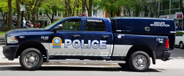 Monreal Quebecカナダ 2020年 サービス モントリオール Spvm モントリオール警察サービスのためのフランス語 の車は Covid 19パンデミックの間の公共保護の義務について — ストック写真