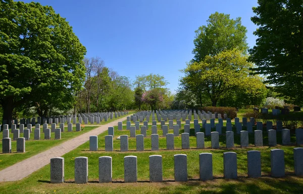 Montreal Canada 2020 Graves Notre Dame Des Neiges Cemetery Spring — Stock Photo, Image