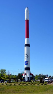 LAVAL QUEBEC CANADA - 06-22-2020: Ariane 4 'ün kopyası Fransız Uzay Ajansı ESA için harcanabilir bir uzay fırlatma sistemiydi.