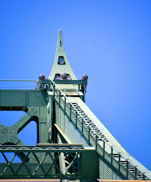 Montreal Canada 2020 Jacques Cartier Bridge Stål Truss Cantilever Bro - Stock-foto