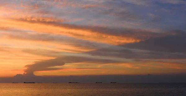 Günbatımı Yeisk, Rusya