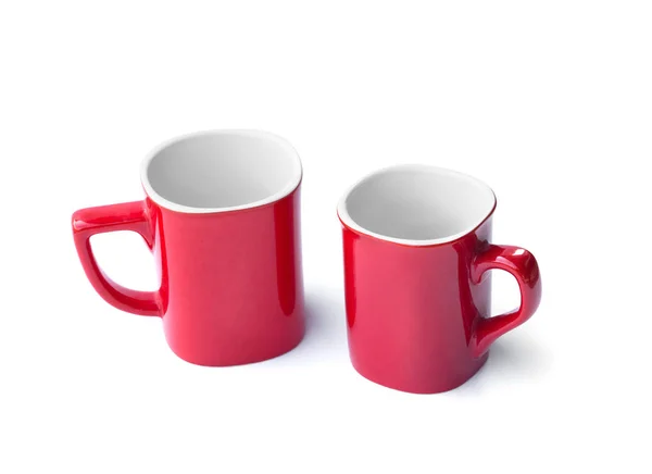 Taza de café rojo con diseño simple aislado sobre fondo blanco — Foto de Stock