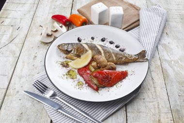 Levrek ızgara sebzeli