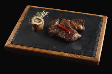 taş mermer sığır eti biftek