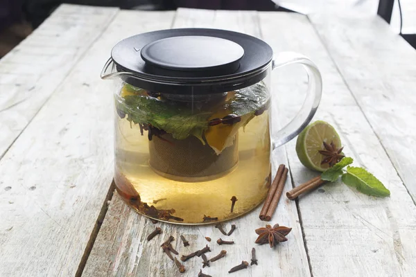 Травяной Чай Стакане Чая — стоковое фото