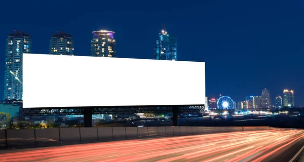 Skylt tom mall för Outdoor — Stockfoto