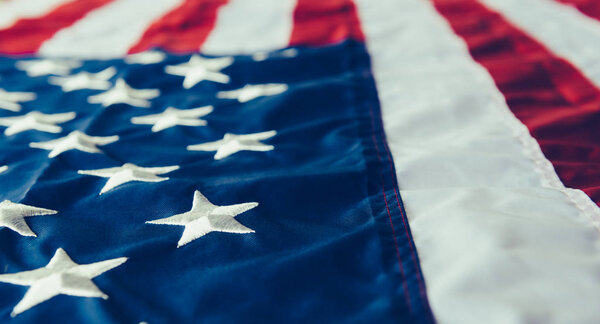 Соединённые Штаты Америки под флагом