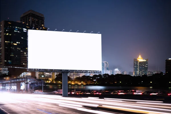 Billboard Mockup Noche Cartel Publicidad Aire Libre Noche Con Línea — Foto de Stock