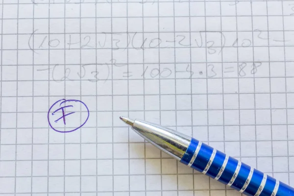 Macro Paper Math Formulas Pen Grade — Stock Photo, Image