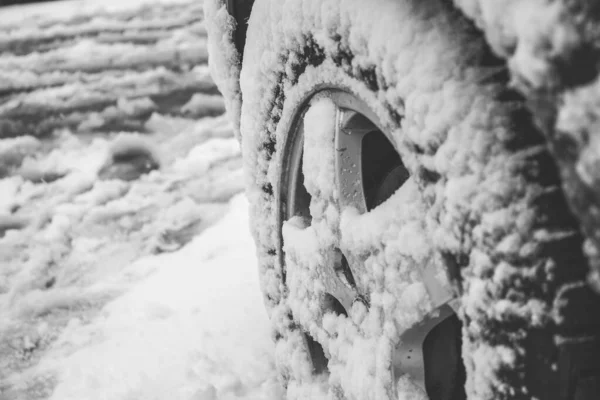 Close Car Wheel Stuck Snow Winter — Stock Photo, Image