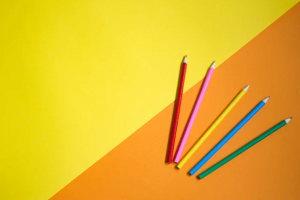 Gekleurde Potloden Oranje Gele Achtergrond Concept Van School Kleuterschool — Stockfoto