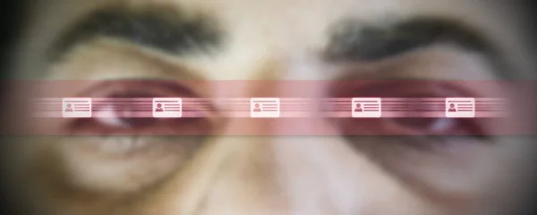 Kırmızı Hatta Kimlik Kartı Simgesi Olan Bulanık Gözlere Yaklaş Çevrimiçi — Stok fotoğraf