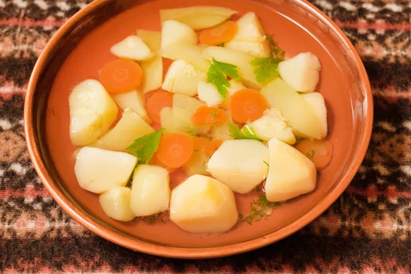 Vegetariánská Zeleninová Polévka Pohledu Shora Mísa Hlíny — Stock fotografie