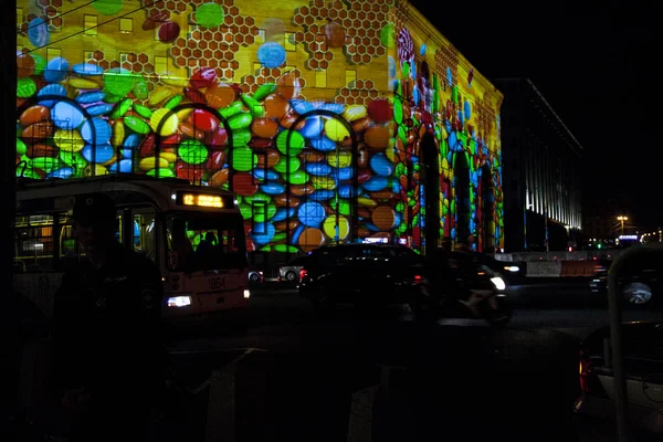 MOSCOW, RUSSIA - Septsmber 27, 2015: International Festival Circle of Light. — Stock Photo, Image