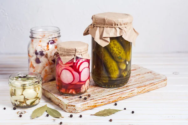 Fermented vegetables Its healthy and delicious. — Stock Photo, Image