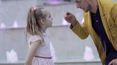 Komik hile para el ile