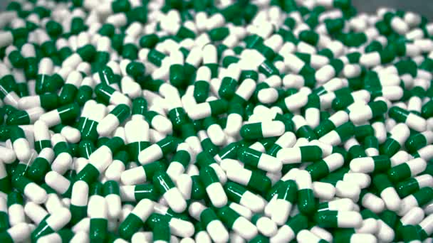 Green White Medical Capsules Pharmaceutical Production Close — Stock Video