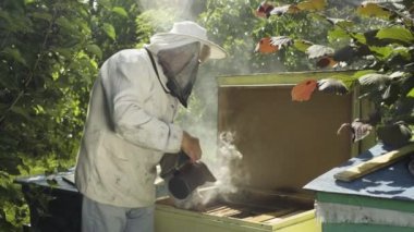 Arıcı koruyucu örtü ve şapka arı kovanı kovan sigara içen ile dezenfekte