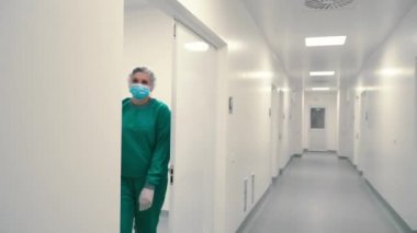 Toz ve granül karıştırma için laboratuvar işçi çalıştırmak ilaç makine