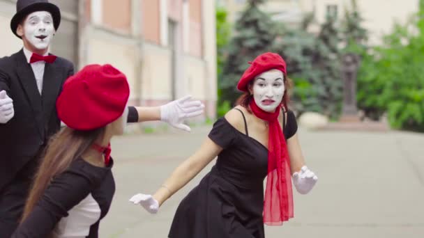 Pantomimeseivel crooking, a város — Stock videók