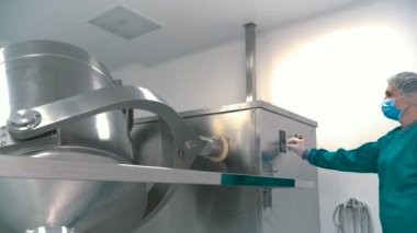 Alt denetim toz ve granül karıştırma için çalışma makine süreci